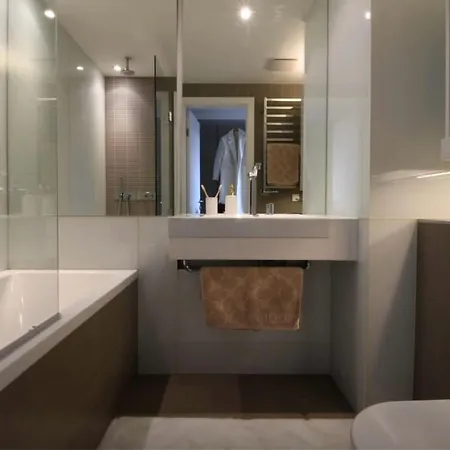 Skau 3 Eurovea Danube View Free Parking Apartamento Bratislava