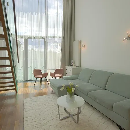 Skau 3 Eurovea Danube View Free Parking * Bratislava