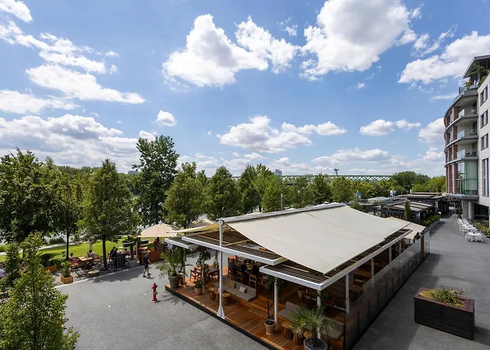 Skau 3 Eurovea Danube View Free Parking * Bratislava